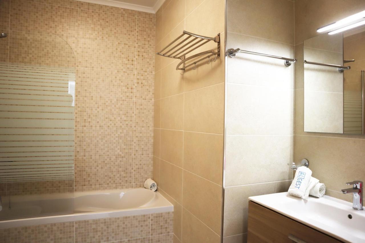 T1 Rocha Tower Apartment Portimao Bagian luar foto